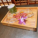 Koshitsu Yakiniku Yozakura - 