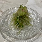 田中圭英 - 青搾菜と白葱ときゅうりの和え物