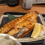 Maguro Soumasuisan - 伴助赤魚！この大きさよ！