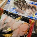 とれとれ市場 鮮魚コーナー - 