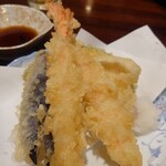 栄寿し総本店 - 天ぷら盛り合わせ