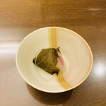 たねや 横浜高島屋店 - 桜餅
