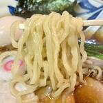 手打ち中華そば 竹の助 - 麺