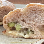 METRO MARKET - 枝豆とチーズのパン ふんわり食感でやさしい味