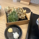 五代目 花山うどん - 