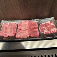 東京食肉市場直送 肉焼屋 D-29 広尾店 - 
