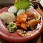 Tachinomi Uosan - 生タコ 赤貝