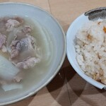 あづま食堂 - シチューと、かやく御飯