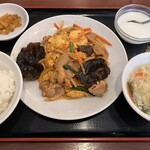 Chaina Chuubou - 【豚肉玉子とキクラゲ炒め】￥65(