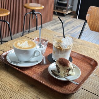 87 コーヒースタンド_1