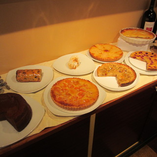 キャス・クルート_2