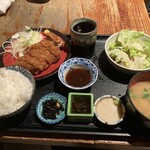 伍楽 - ミルフィーユとんかつ定食