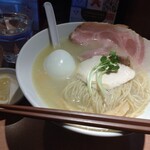 麺屋 美浪 - 料理写真:濃厚鶏白湯そば（並）➕味玉（*^_^*）