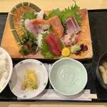 浜焼き海鮮居酒屋 大庄水産 - 【粋な刺身定食】￥1,200