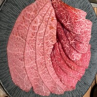 焼肉うしごろ 新宿三丁目店 - 