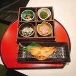 Hayama - 小鉢4種 焼き魚