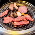 Yakiniku Suehirokan - 