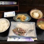 まるま居酒屋 - いわしみそたたき定食:770円