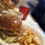 THE GREAT BURGER - 