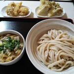 田舎うどん てつ - 肉汁うどんと天ぷら