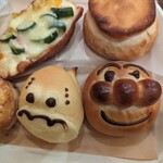 ３丁目のちいさなパン屋さん - 