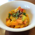 インド・ネパールレストラン アーマ - ミックスアチャール "Mixed Achar"「アチャールとはピクルスのこと。さっぱりした野菜のおつまみです。」※メニュー表記通り