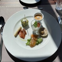 アーティスト カフェ - 