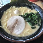 横浜家系ラーメン 麺田 - 料理写真: