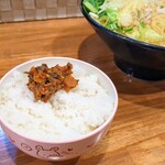 麺処 きらく - 小ライスと辛子高菜