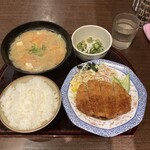 たまも食堂 - 豚汁定食　600円