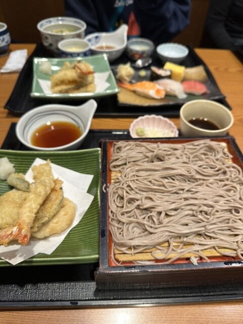 Ai Ya Higashiyamato Ten