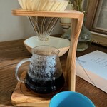 The Rising Sun Coffee - 頑張ってハンドドリップ。でも、コヒーメーカで淹れる方が美味しい。