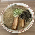 麺や 貴一 - 料理写真:三・七煮干中華(背脂)