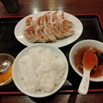 Chuuka Gyouzarou - エビ餃子&焼き餃子定食 850