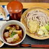 村山 満月うどん - 「肉汁ミックスつけうどん(並盛)(840円)+たこ竹輪天(130円)」です