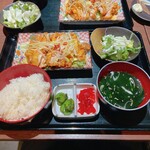 九州料理専門店 もつ鍋＆馬刺し 3時間飲み放題 新宿檸檬 - 