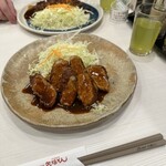 名古屋名物 みそかつ 矢場とん - 