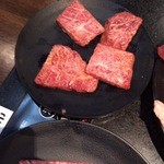焼肉食べ放題 感激どんどん - 国産やわらか霜降り焼肉（北海道産）