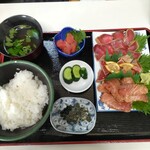 鮪のまつだ - 本鮪漬け三点盛り　たらこ(小鉢)