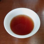 天津飯店 - ほんのりとジャスミンの香る焙じ茶。