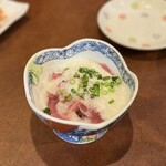 赤札屋 - マグロのやまかけ　480円