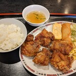 なるみラーメン - 唐揚げ定食