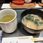 勝どき すし大 - お茶と味噌汁