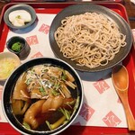 蔵＋蕎麦 な嘉屋 - 常陸の輝きねぎ山椒添え蕎麦