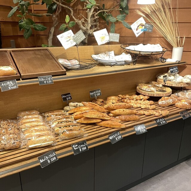 Orange Fields Bread Factory （【旧店名】CEYLON Tea&Bread） - 扇町