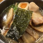 ごっつおらーめん - ごっつぉあぶりチャーシューメン