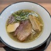 横浜淡麗らぁ麺 川上