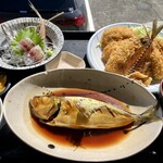 福浦漁港 みなと食堂 - 