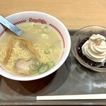 Sugakiya - ラーメンとクリームぜんざい