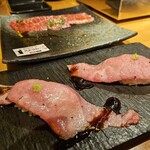 Yakiniku Dainingu Buruzu - 